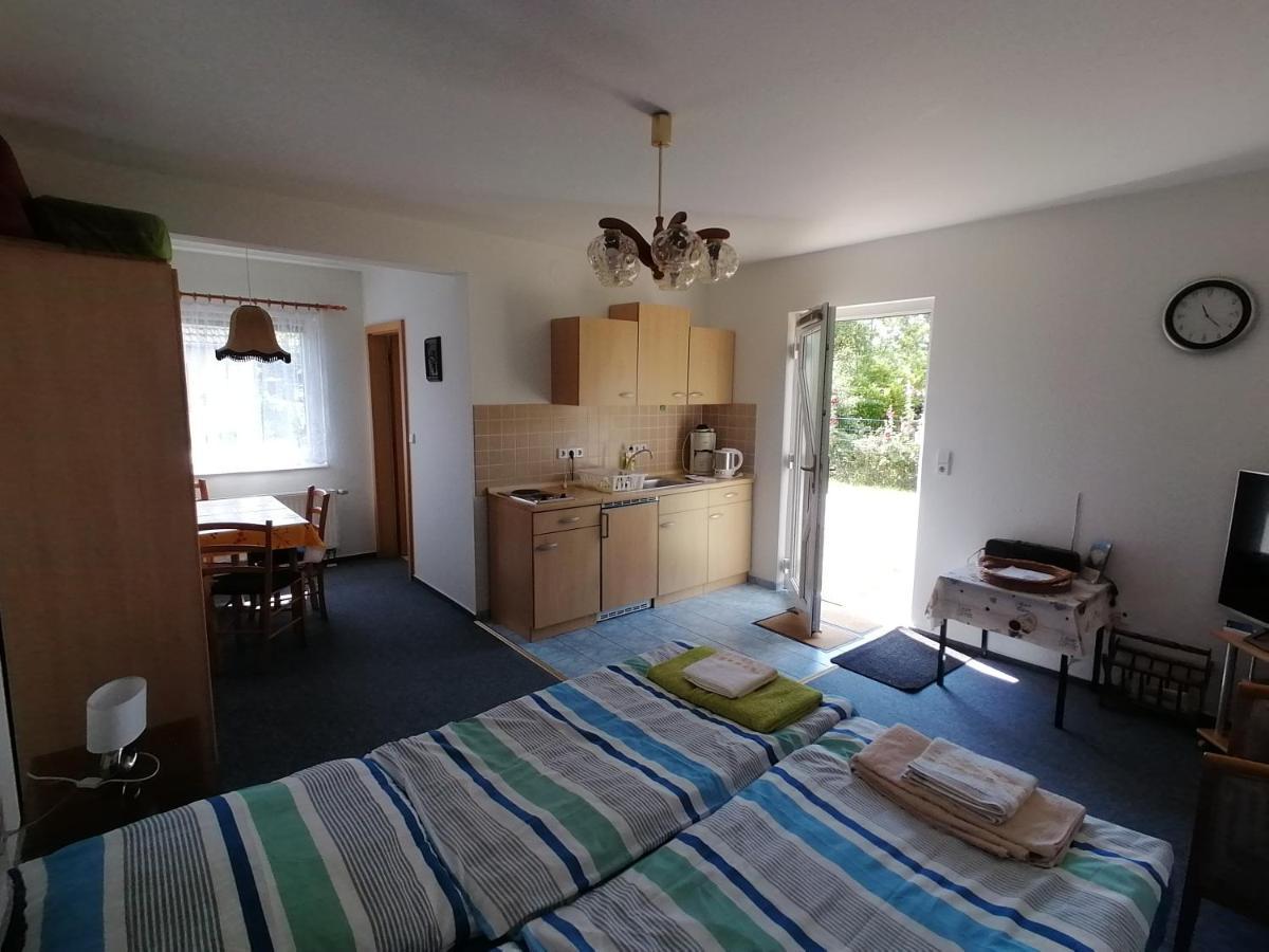 Ferienwohnung Matthias Plath Lancken-Granitz Bei Ostseebad Binz Und Sellin エクステリア 写真
